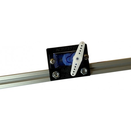Exemple d'utilisation du support et d'un profilé MakerBeam avec le servomoteur FS90R