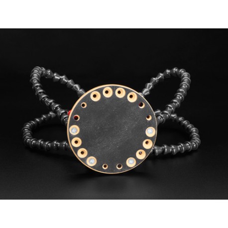 Vu de dessous de la 3ème main évolutive compatible étaux PANAVISE