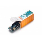 La carte Arduino MKR ZERO livrée dans sa boite