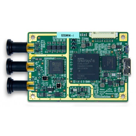 Vue de dessus de la plate-forme radio logiciel USRP B205mini-i