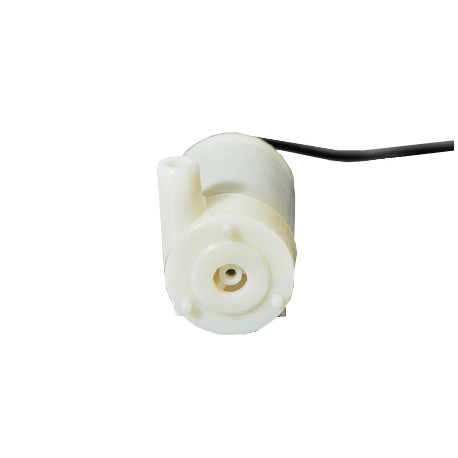 Coté d'aspiration et tube de refoulement de la pompe à eau immergeable 3V