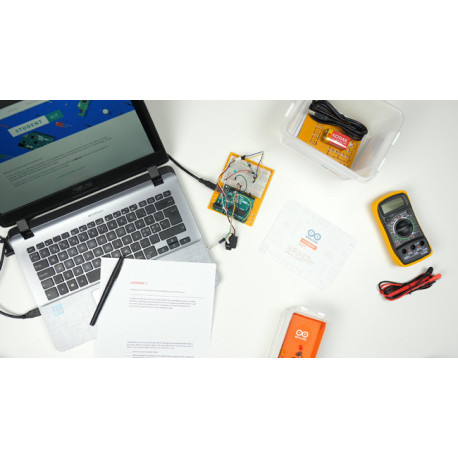 Exemple d'utilisation du starter Kit Arduino® Etudiant AKX00025
