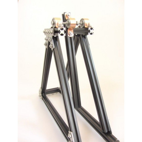 Exemple d'utilisation des charnières à roulements à billes MakerBeam 100427