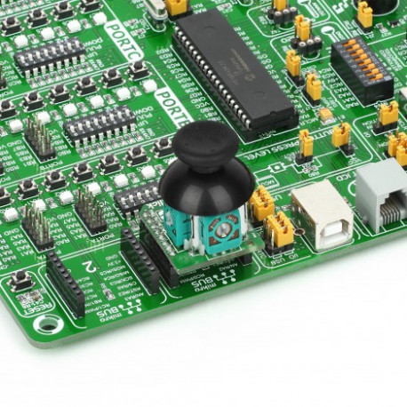Exemple d'utilisation du module Thumbstick Click Board MIKROE-1627