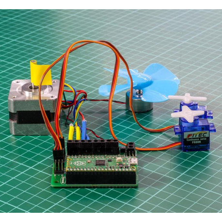Exemple d'utilisation d'un module Raspberry Pi Pico et de moteurs avec la Platine robotique KITRONIK 5329