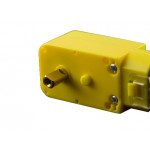 Vu en gros plan de l'arbre à double méplat du motoréducteur avec encodeur FIT045