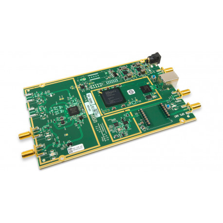 Plate-forme radio logiciel Ettus USRP B200