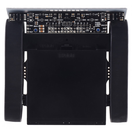 Vue de dessous du robot à chenilles Pololu Zumo 4992