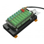 Exemple d'utilisation de la carte Shield borniers à vis DFR0921 avec un Arduino Mega et un support Rail DIN