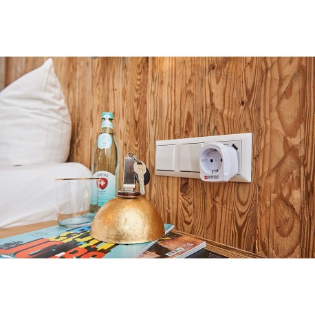 Adaptateur de voyage Prise Europe vers Angleterre  - 4