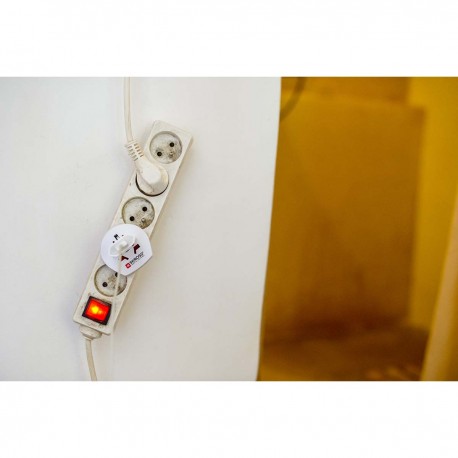 Adaptateur de voyage Prise mondiale vers Europe  - 5