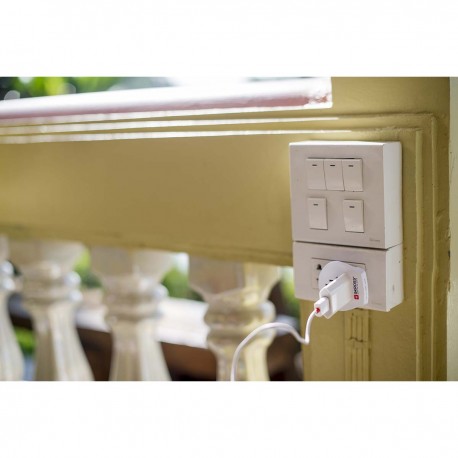 Adaptateur de voyage Prise mondiale vers Europe  - 6