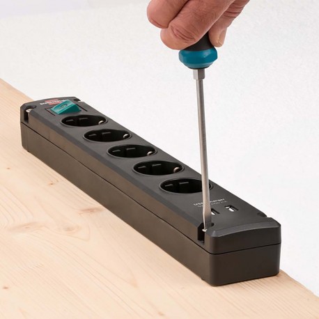 Bremounta Prise d'extension 5 voies 2x USB Noir 3,00 m H05VV-F 3G1.5  - 5