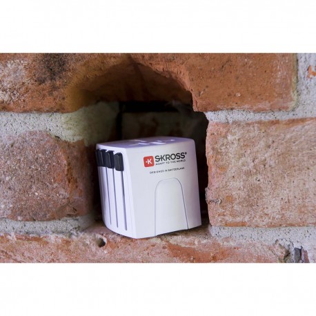 MUV USB (2xA) Adaptateur de voyage mondial compact à 2 pôles avec 2 ports USB intégrés  - 9