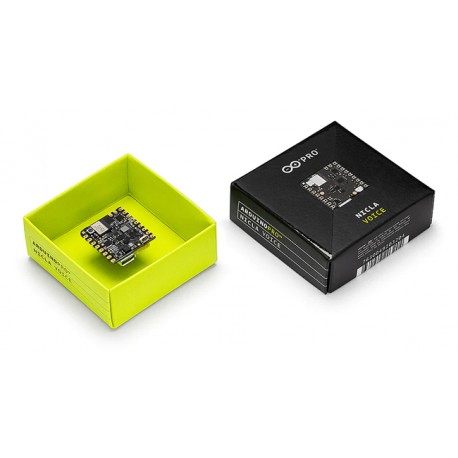 La carte Nicla Voice dans son coffret de rangement