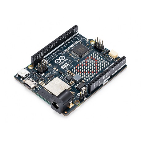 Vue de  côté de la carte Arduino UNO R4 WiFi ABX00087