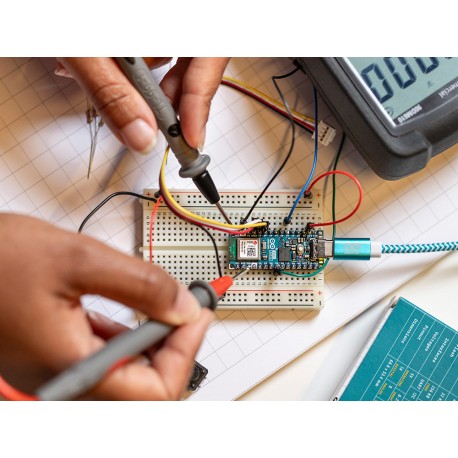 Utilisation de la carte Arduino® Nano ESP32 ABX00083