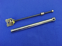 Tiges diverses Pelle type Liebherr R996 réalisée en Meccano