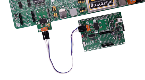 module SPI Isolator Exemple d'utilisation du module RS485 Isolator click MIKROE-2673