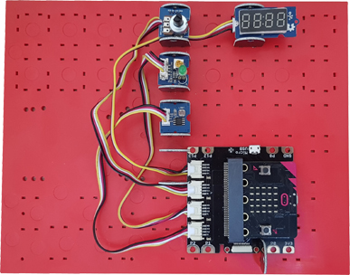 Exemple de mise en oeuvre du starter-kit Grove Exemple de mise en œuvre du starter-kit Grove SM 110060762